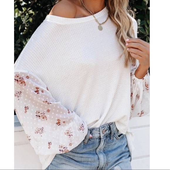 🔥BOHO BLOSSOM🔥Contrast Swiss Dot Knit Top S/M/L/XL NWT - Picture 2 of 6